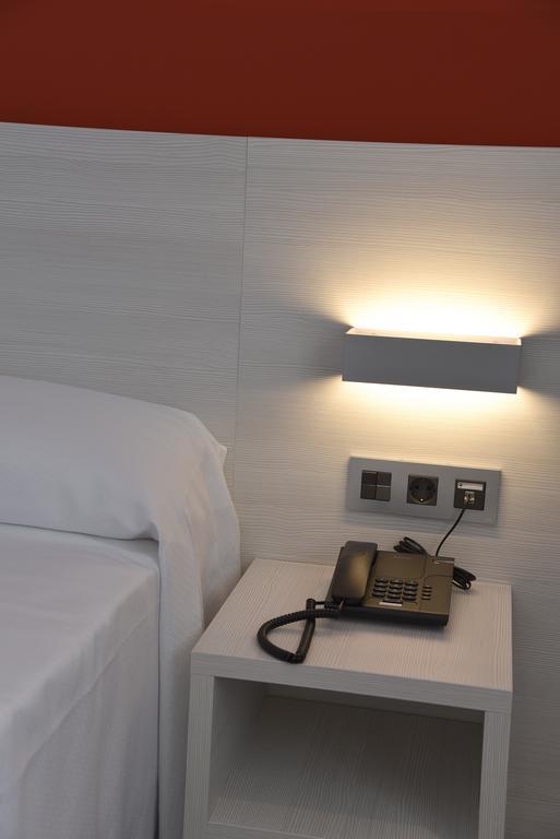 Hotel Julimar يوريت دي مار المظهر الخارجي الصورة
