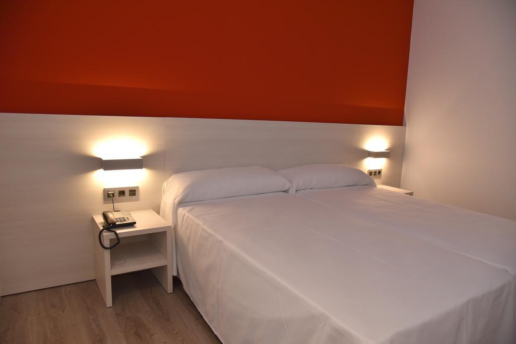 Hotel Julimar يوريت دي مار المظهر الخارجي الصورة